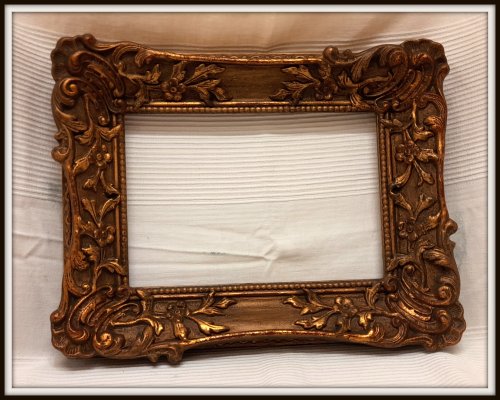 004.2023 Rama rococco. In 32,5 x 22,5, Out 45 x 35 cm